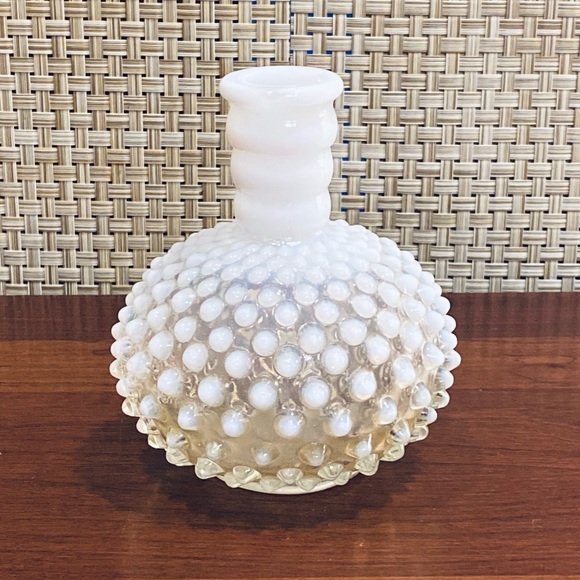 Fenton Other - 🌟2xHP🌟VTG 1940s Fenton French Opalescent Hobnail Glass Chic Perfume Bottle